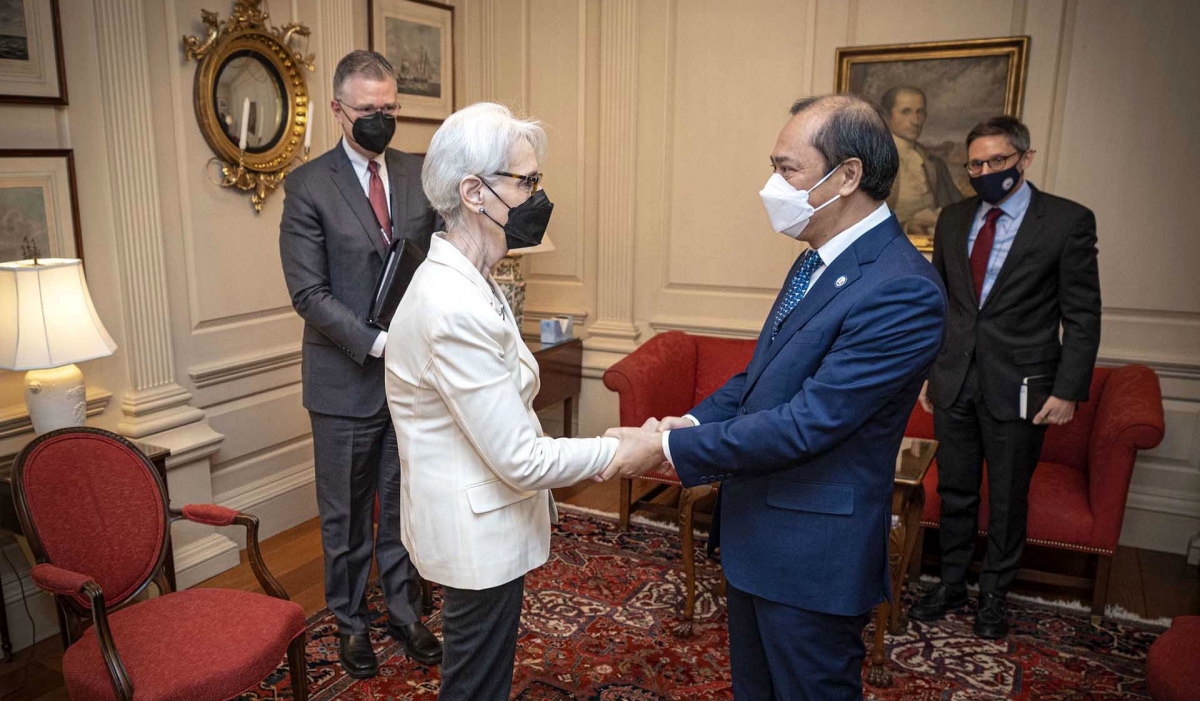VN ambassador meets US diplomat in Washington DC